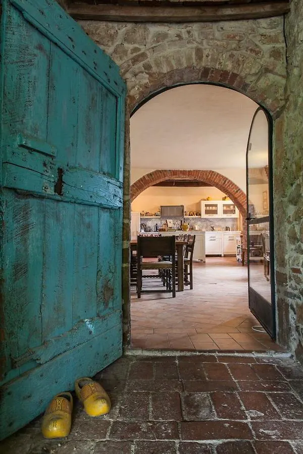 Podere Gli Oppi Toscana Villa Petroio Italy